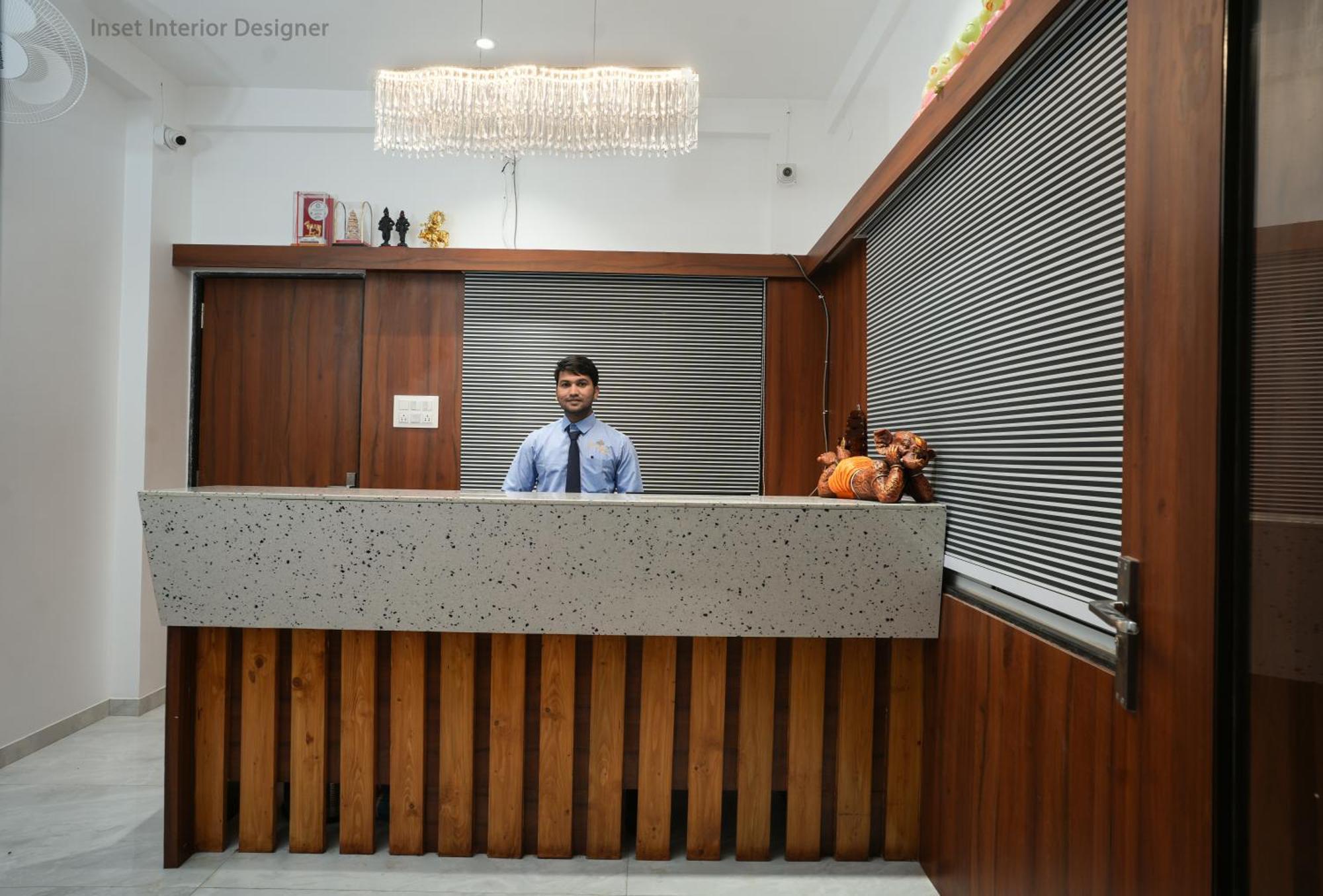 Hotel Mountain View Nashik Buitenkant foto